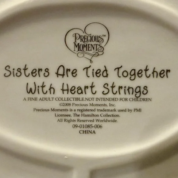 Precious Moments Sisters Are Tied Together With Heart Strings 2008 Wedding Bride - Picture 9 of 9